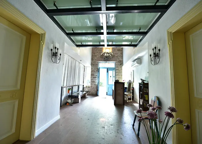 Cunda Lena Hotell Ayvalı