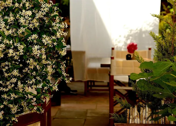 Cunda Lena Hotell Ayvalı