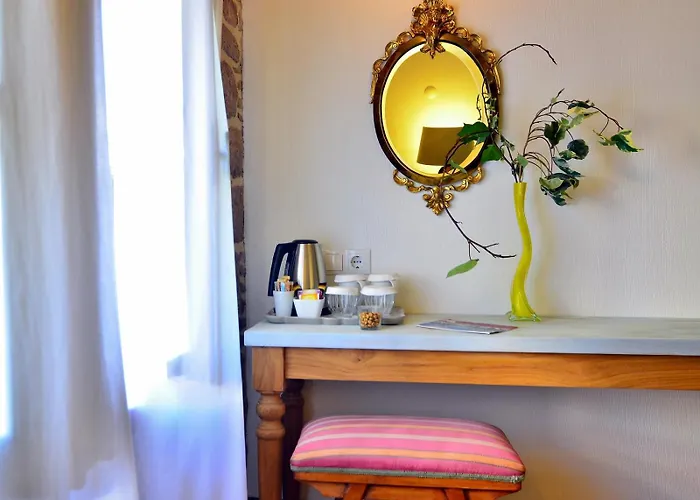 Cunda Lena * Ayvalı