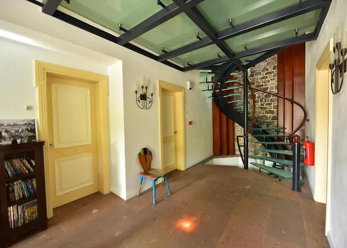 Cunda Lena * Ayvalı