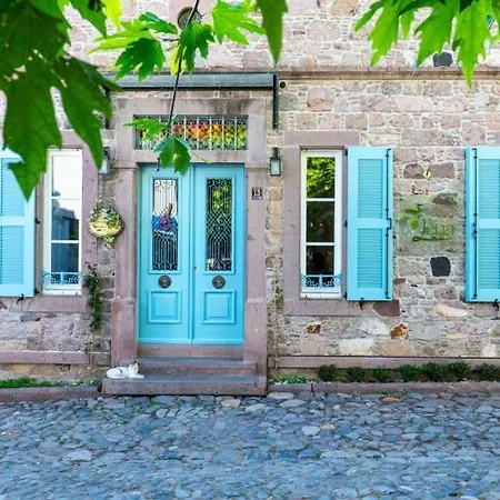Cunda Lena